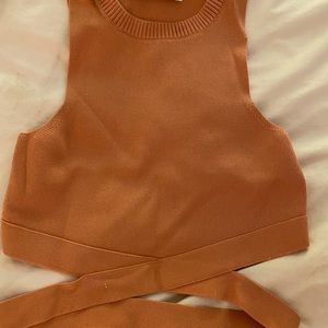 Peach top with strap feature